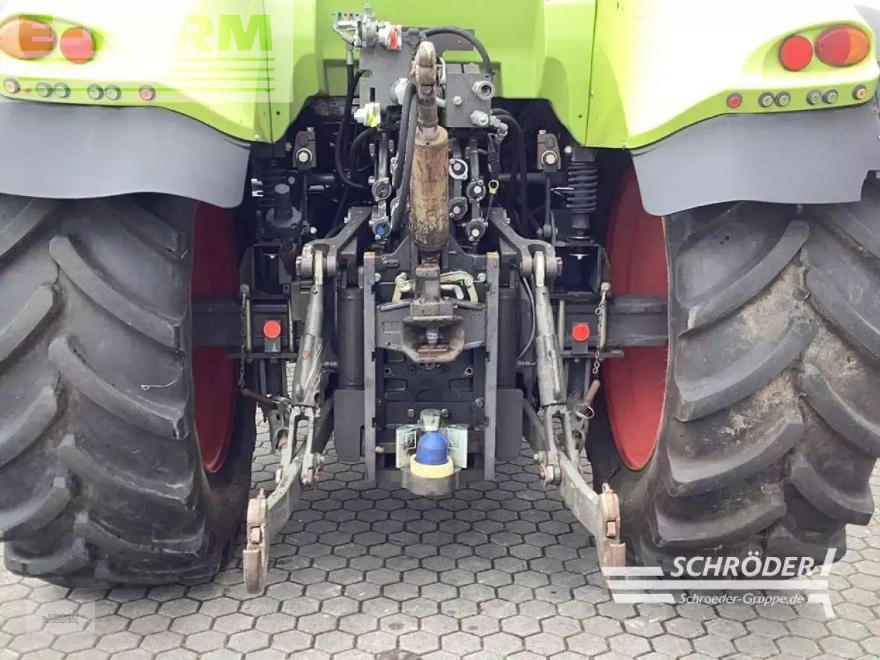 CLAAS arion 520 cebis - Trattore: foto 2 CLAAS arion 520 cebis - Trattore: foto 2