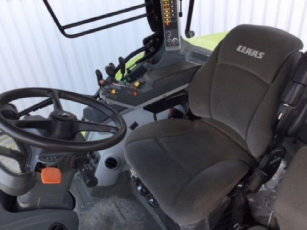 CLAAS arion 530 cis CIS - Trattore: foto 5 CLAAS arion 530 cis CIS - Trattore: foto 5
