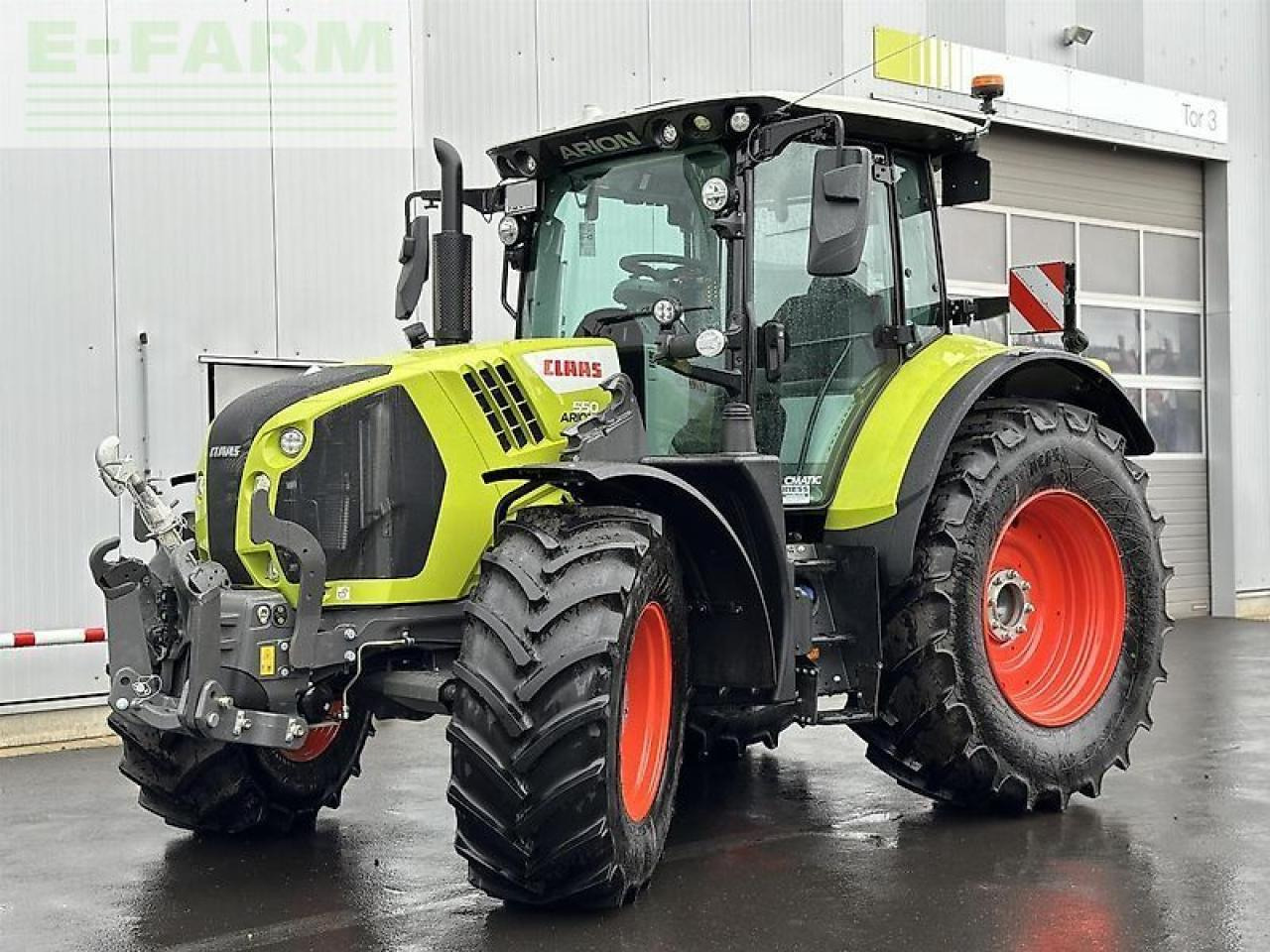 CLAAS arion 550 cebis cmatic a95 CMATIC CEBIS - Trattore: foto 1 CLAAS arion 550 cebis cmatic a95 CMATIC CEBIS - Trattore: foto 1