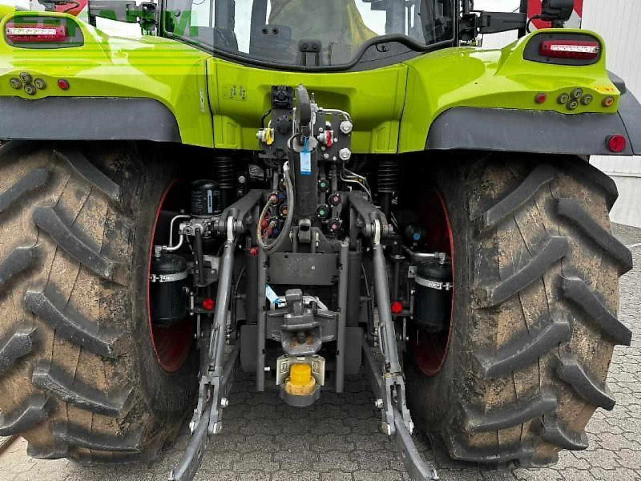 CLAAS arion 550 cmatic CMATIC - Trattore: foto 5 CLAAS arion 550 cmatic CMATIC - Trattore: foto 5