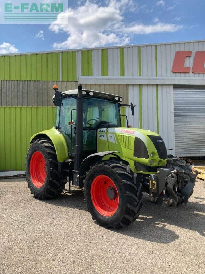 CLAAS arion 610 c C - Trattore: foto 1 CLAAS arion 610 c C - Trattore: foto 1