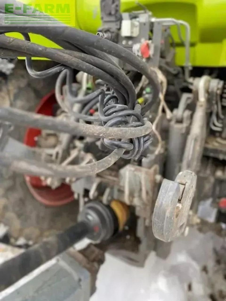 CLAAS arion 610 cmatic cis+ CMATIC CIS+ - Trattore: foto 5 CLAAS arion 610 cmatic cis+ CMATIC CIS+ - Trattore: foto 5