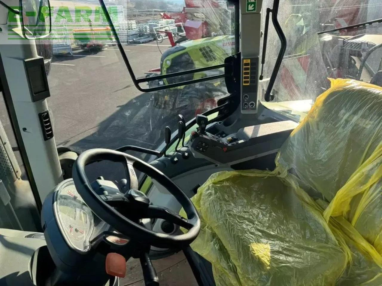 CLAAS arion 630 - Trattore: foto 4 CLAAS arion 630 - Trattore: foto 4
