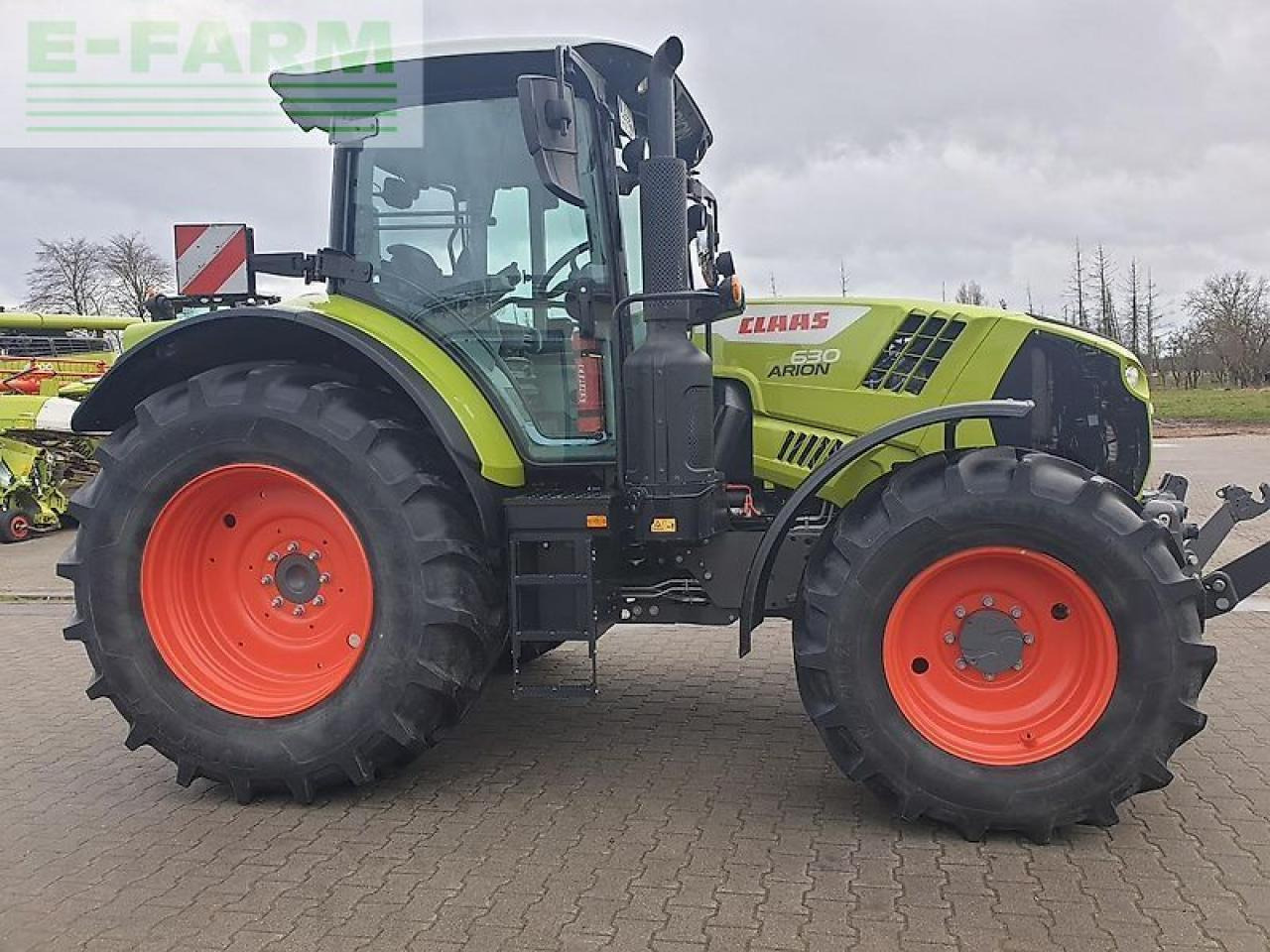 CLAAS arion 630 cis CIS - Trattore: foto 1 CLAAS arion 630 cis CIS - Trattore: foto 1