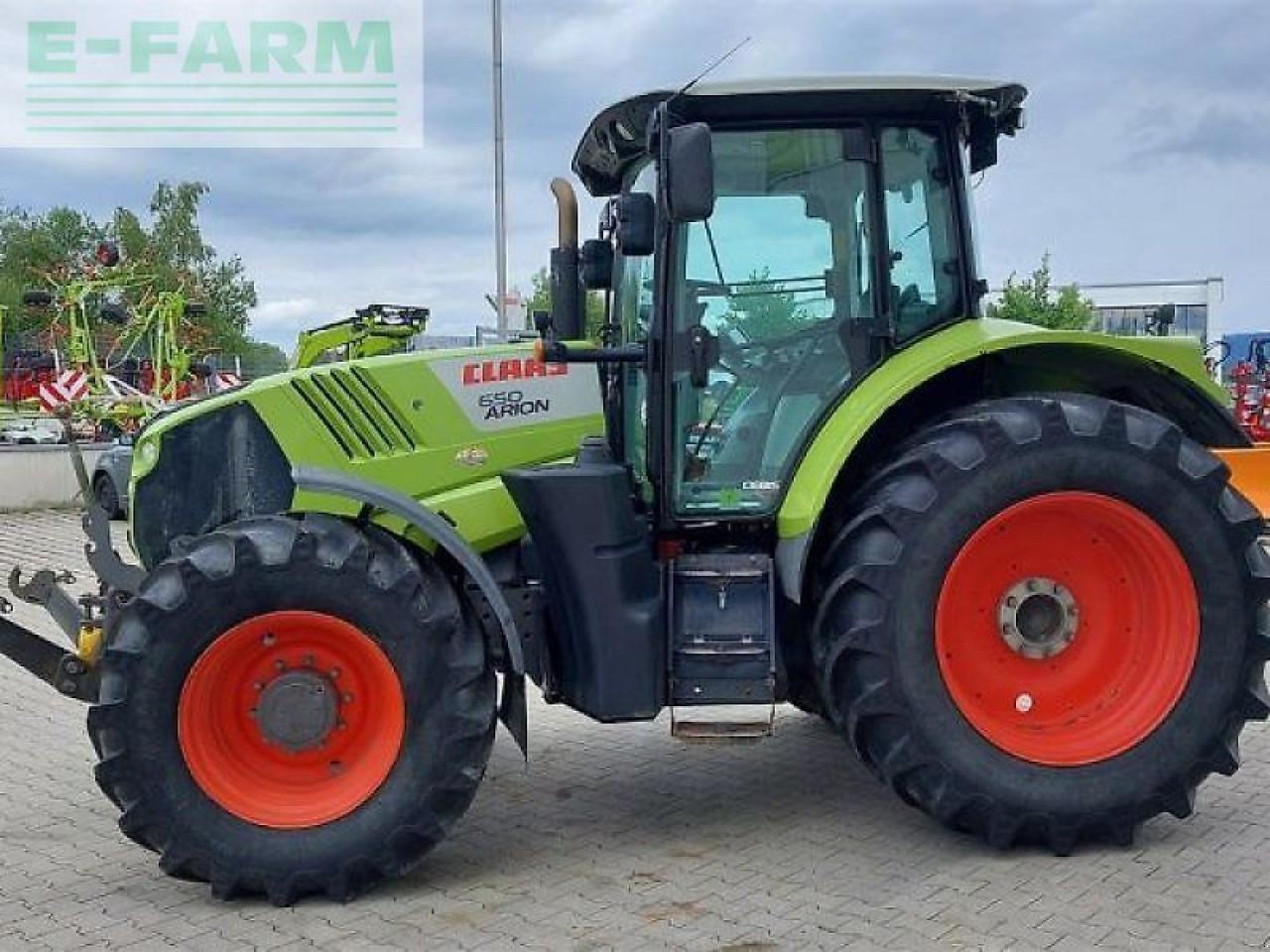 CLAAS arion 650 - Trattore: foto 4 CLAAS arion 650 - Trattore: foto 4