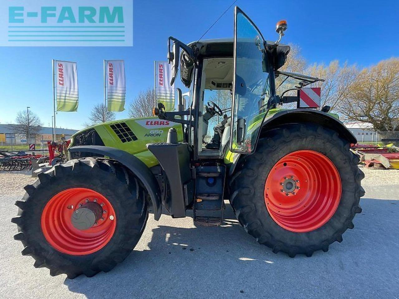 CLAAS arion 650 cis+ CIS+ - Trattore: foto 4 CLAAS arion 650 cis+ CIS+ - Trattore: foto 4