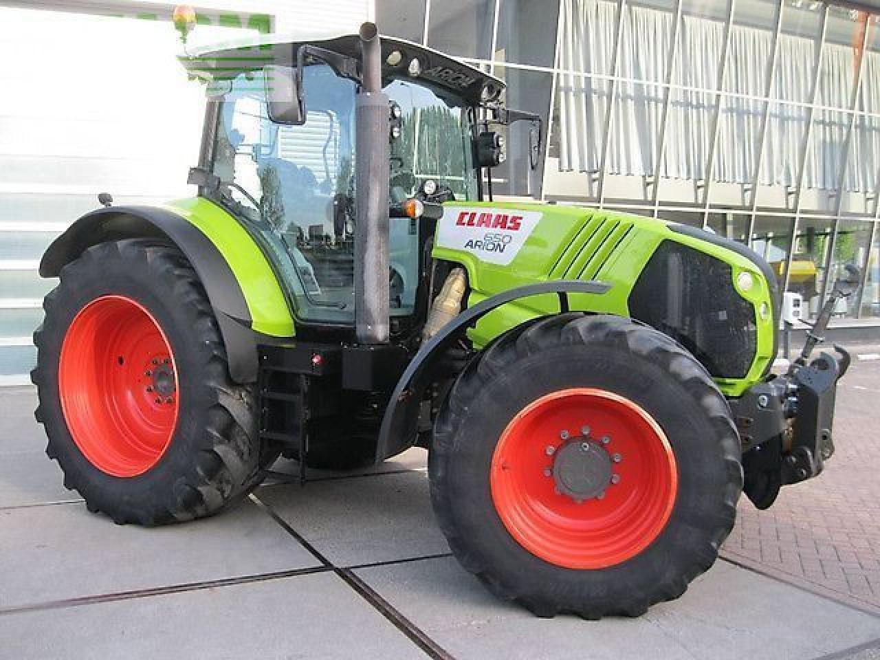 CLAAS arion 650 cis CIS - Trattore: foto 5 CLAAS arion 650 cis CIS - Trattore: foto 5