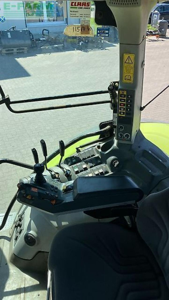 CLAAS arion 650 cis hexashift HEXASHIFT CIS - Trattore: foto 3 CLAAS arion 650 cis hexashift HEXASHIFT CIS - Trattore: foto 3