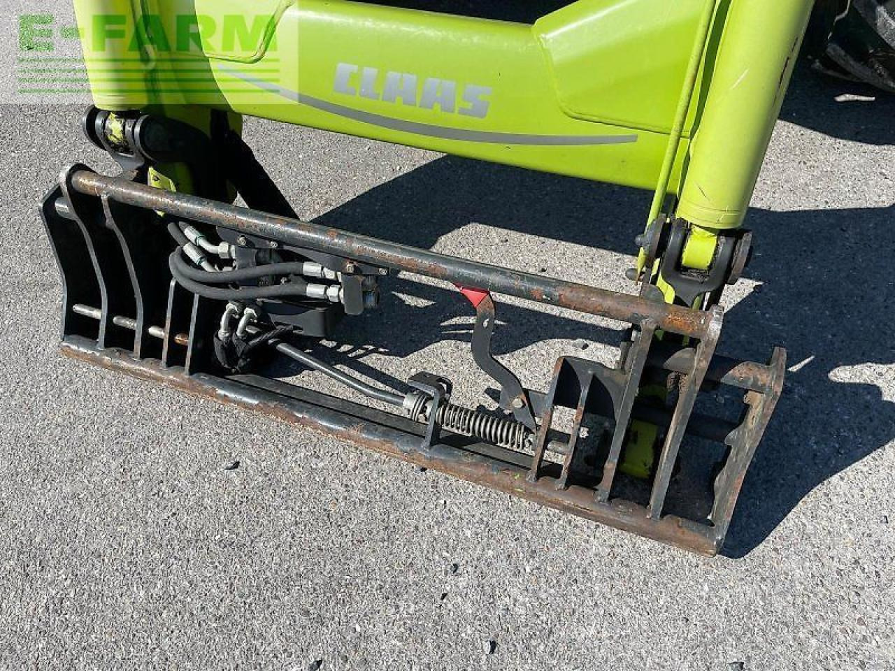 CLAAS arion 650 cis+ mit fl CIS+ - Trattore: foto 2 CLAAS arion 650 cis+ mit fl CIS+ - Trattore: foto 2