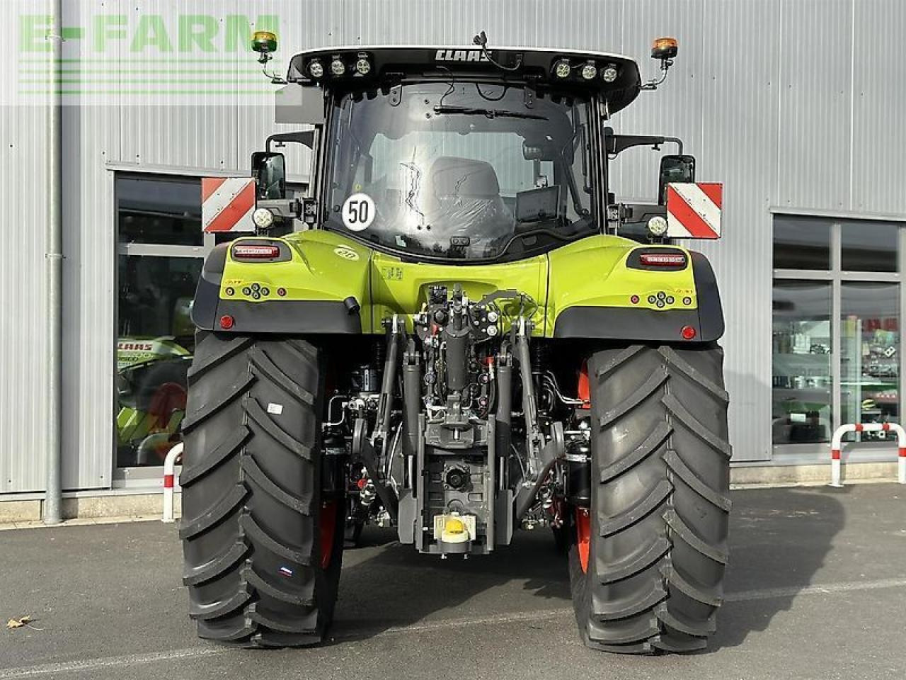 CLAAS arion 660 cebis cmatic CMATIC CEBIS - Trattore: foto 3 CLAAS arion 660 cebis cmatic CMATIC CEBIS - Trattore: foto 3