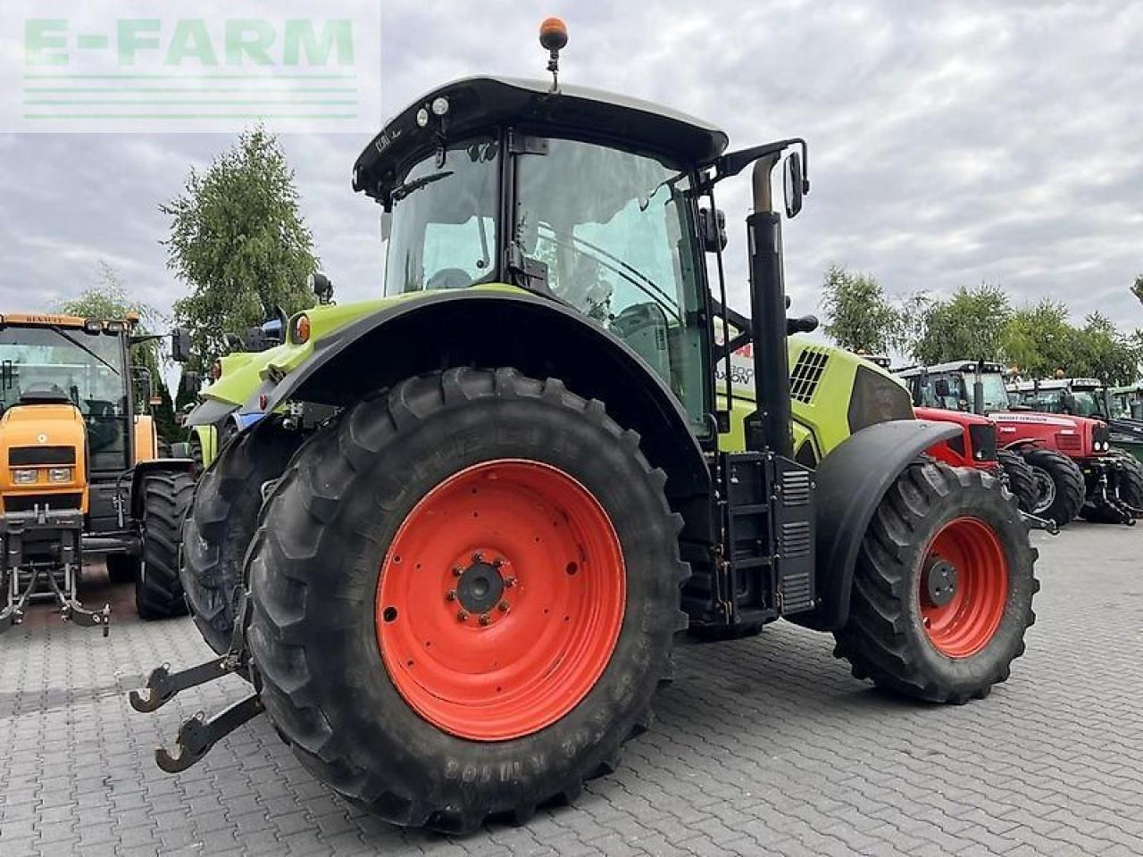 CLAAS axion 800 cis - Trattore: foto 5 CLAAS axion 800 cis - Trattore: foto 5