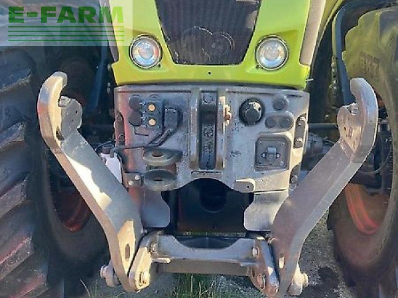 CLAAS axion 830 - Trattore: foto 2 CLAAS axion 830 - Trattore: foto 2