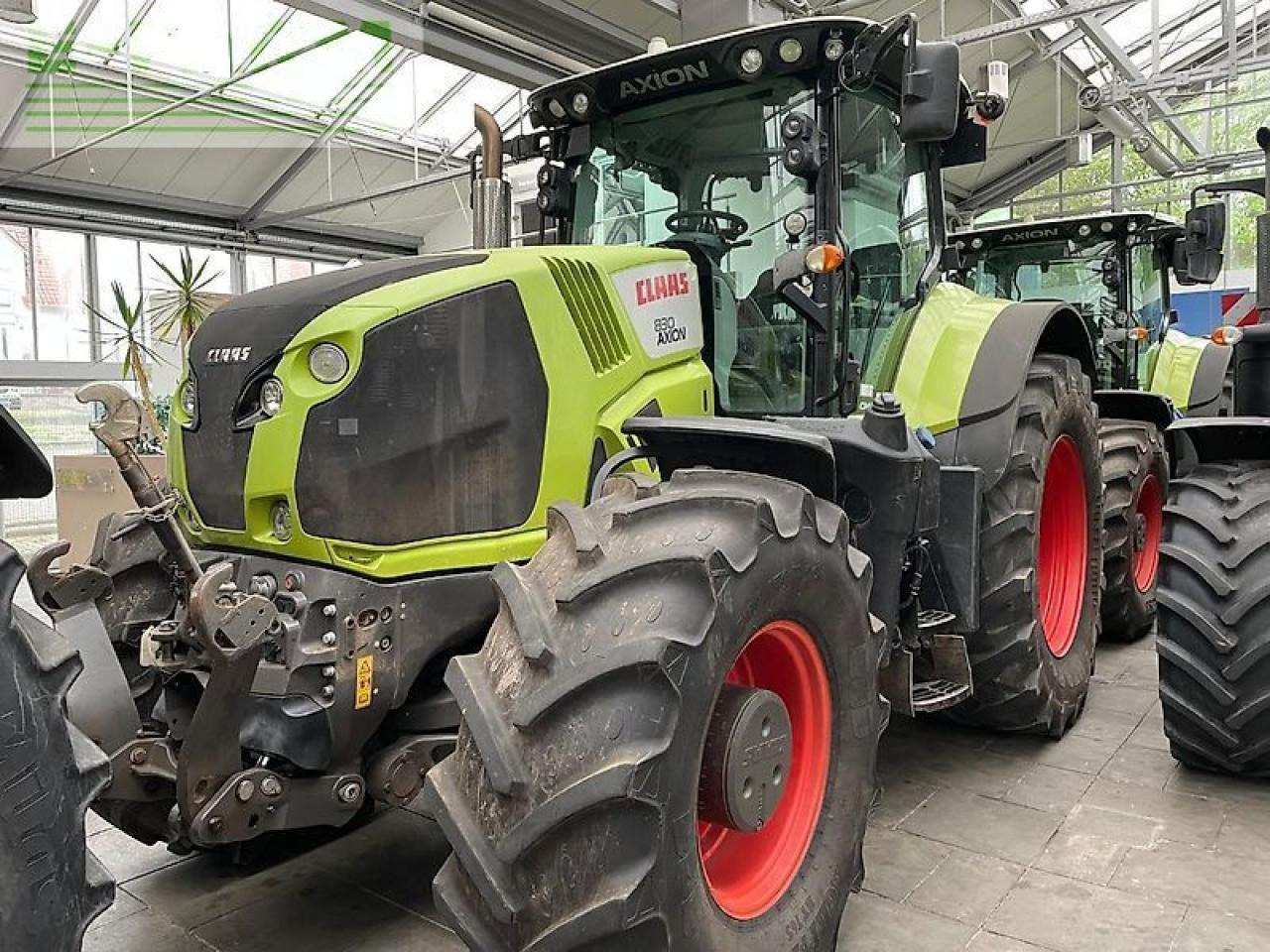 CLAAS axion 830 c-matic CMATIC - Trattore: foto 2 CLAAS axion 830 c-matic CMATIC - Trattore: foto 2