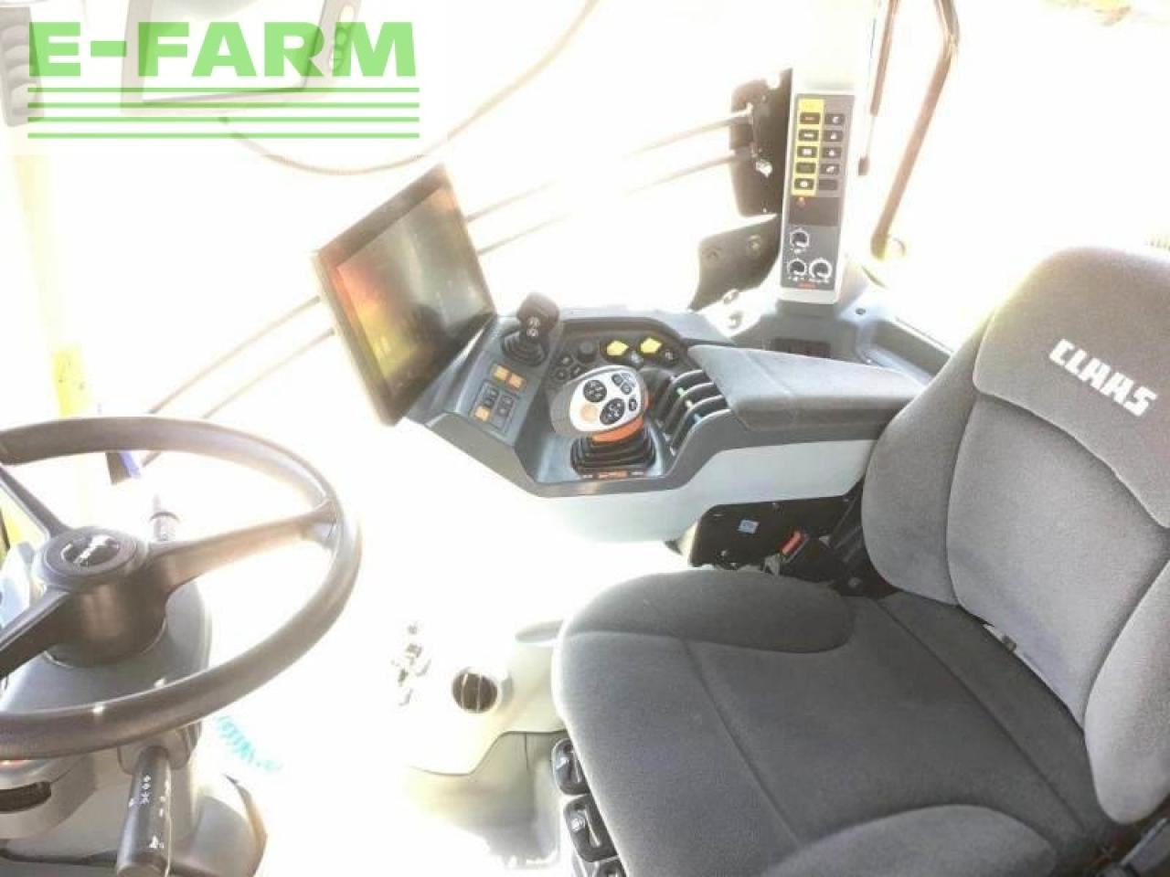 Trattore CLAAS axion 870 cmatic CMATIC: foto 7