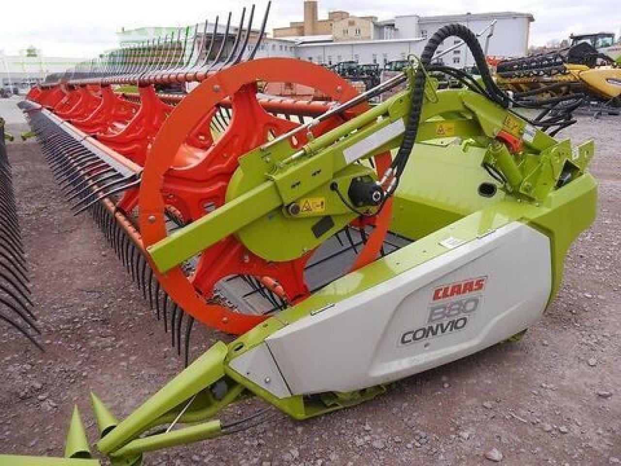 CLAAS convio 1380 - Barra di taglio per grano: foto 2 CLAAS convio 1380 - Barra di taglio per grano: foto 2