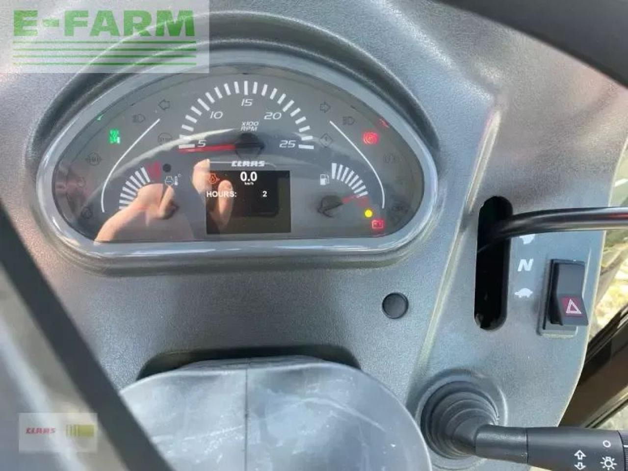 CLAAS elios 210 - Trattore: foto 4 CLAAS elios 210 - Trattore: foto 4