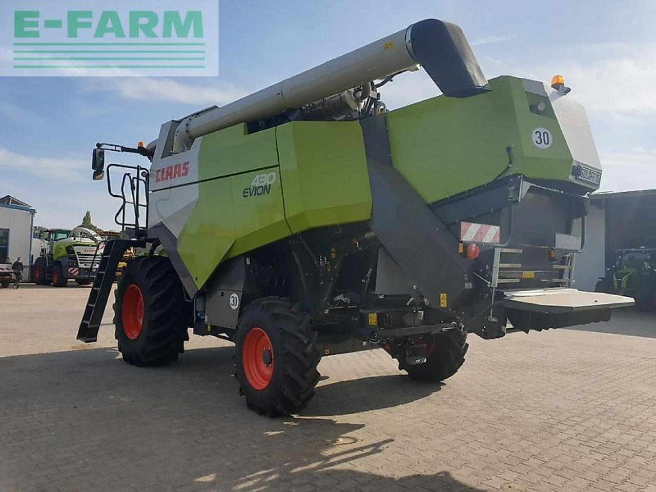CLAAS evion 430 classic + vario 620 - Mietitrebbia: foto 4 CLAAS evion 430 classic + vario 620 - Mietitrebbia: foto 4