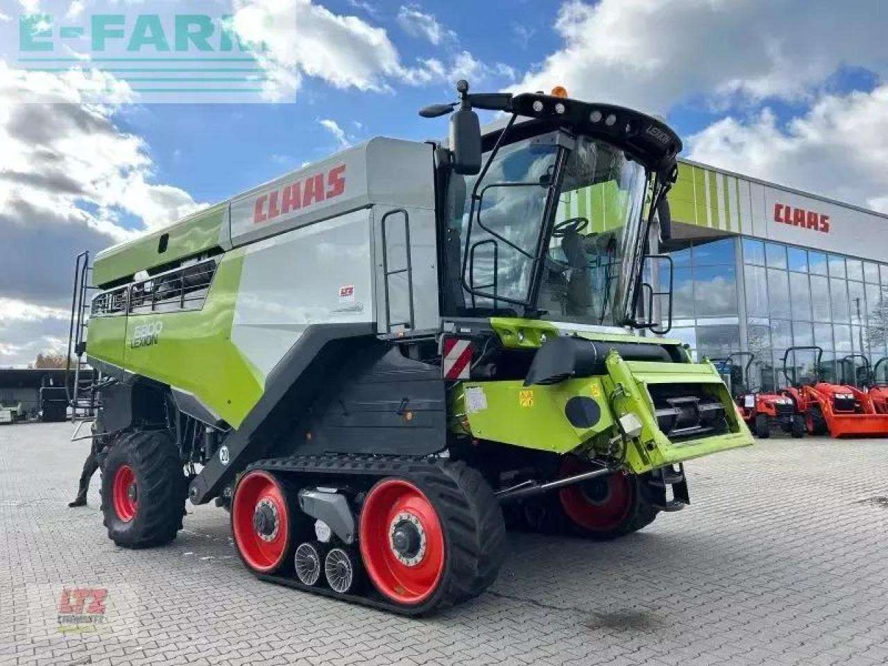 CLAAS lexion 6800 tt e5 claas mähdre - Mietitrebbia: foto 1 CLAAS lexion 6800 tt e5 claas mähdre - Mietitrebbia: foto 1