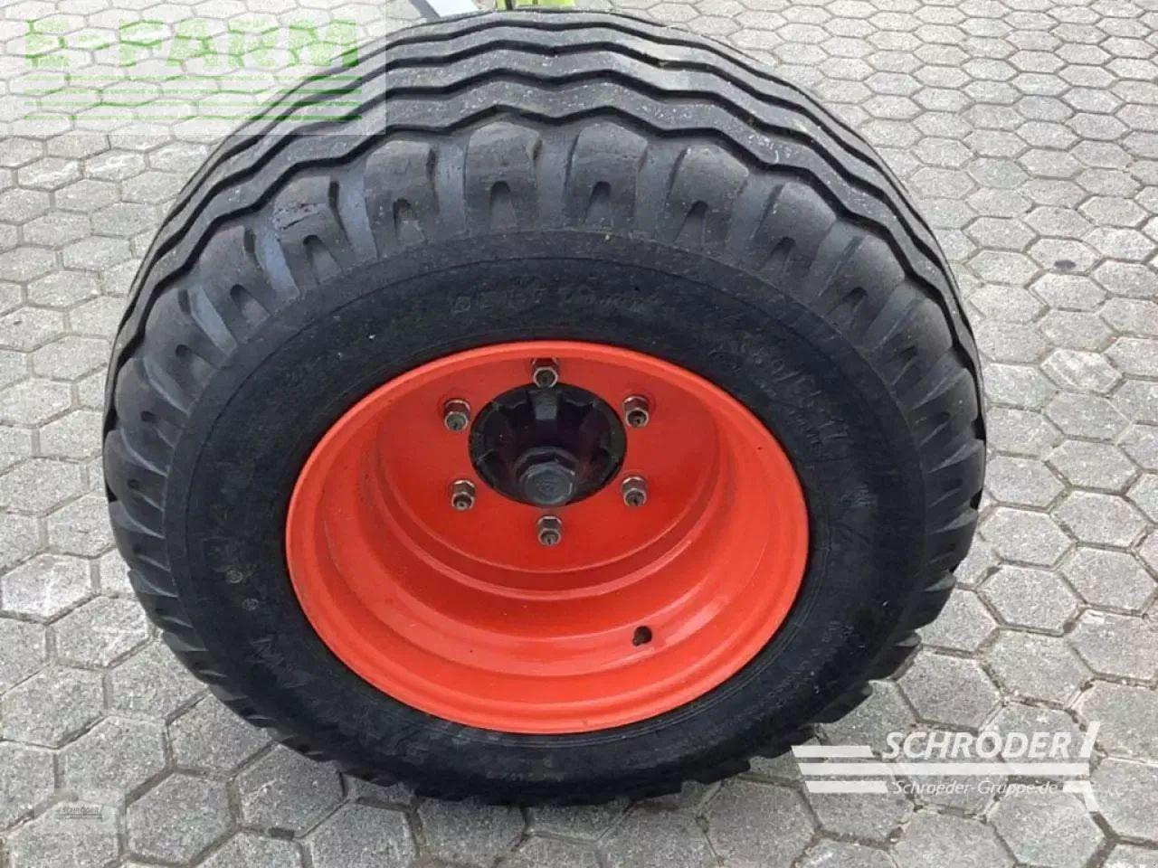 CLAAS liner 2800 - Voltafieno: foto 4 CLAAS liner 2800 - Voltafieno: foto 4
