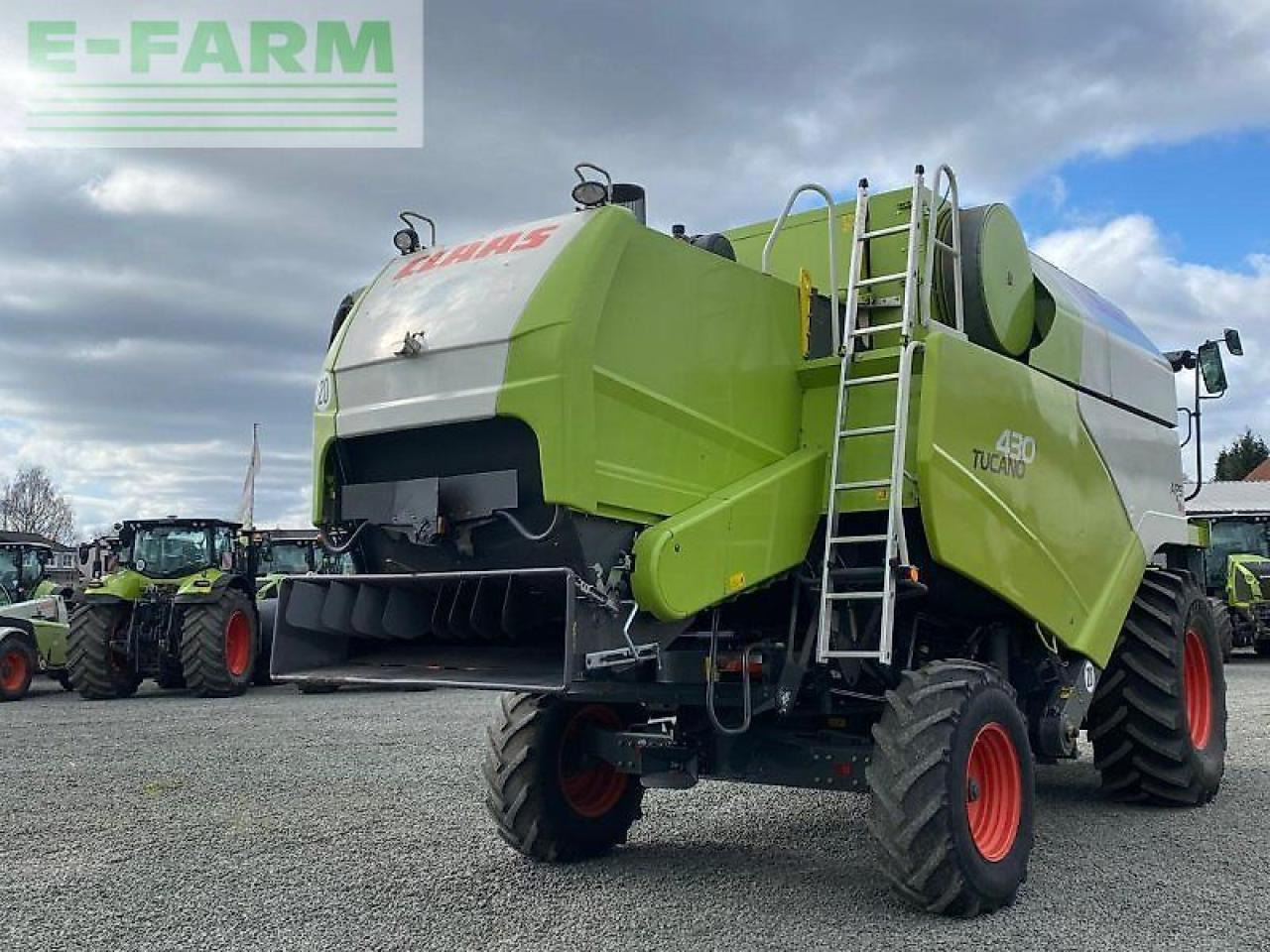 Mietitrebbia CLAAS tucano 430: foto 7