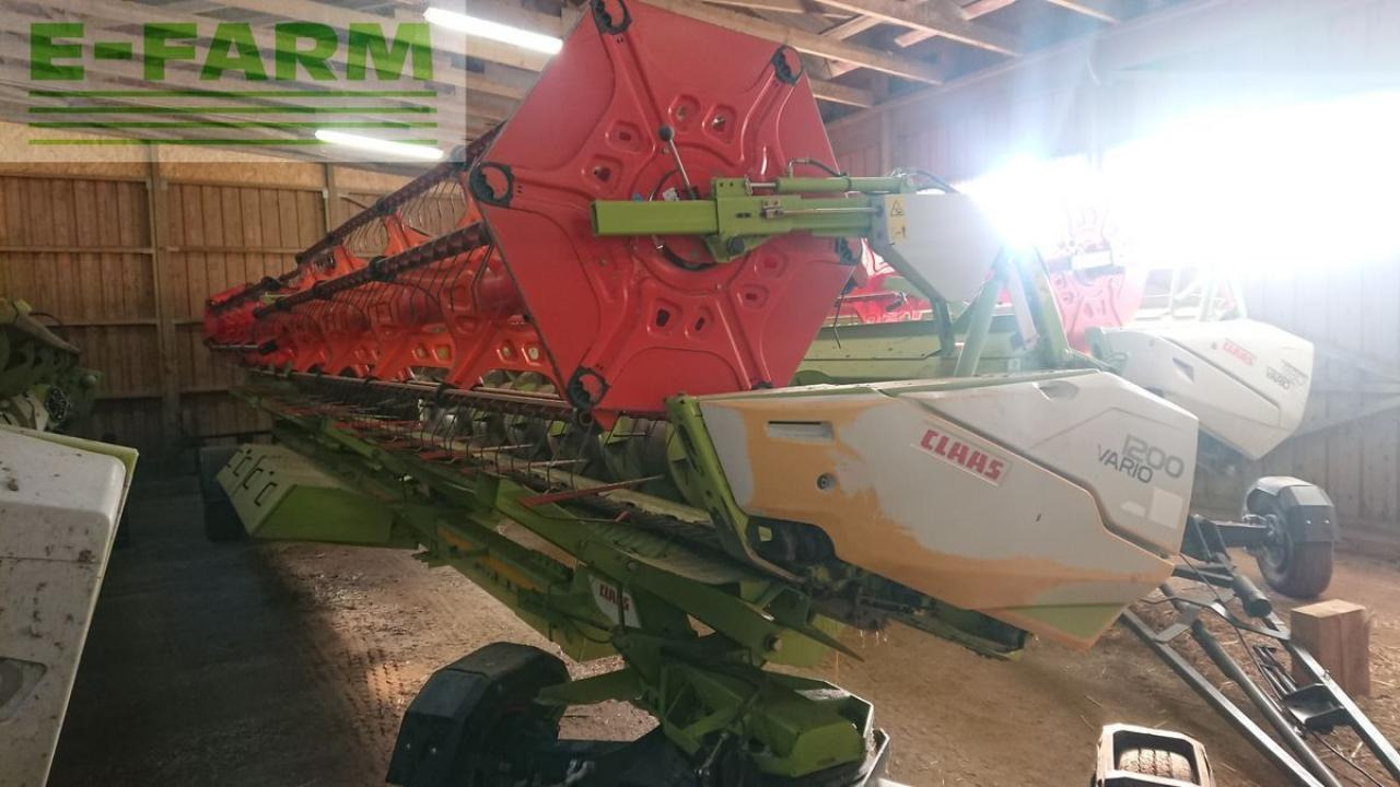CLAAS v1200 vario - Barra di taglio per grano: foto 2 CLAAS v1200 vario - Barra di taglio per grano: foto 2