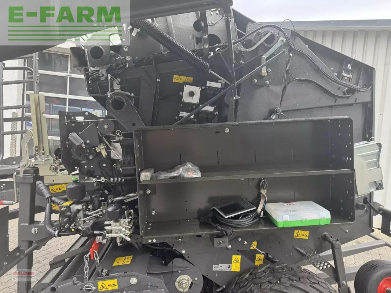 Pressa quadra CLAAS variant 560 rc pro: foto 11