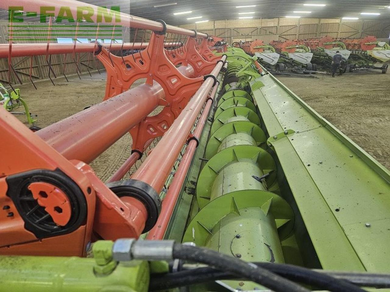 CLAAS vario 1080 + rapstrenner + transportwagen - Barra di taglio per grano: foto 5 CLAAS vario 1080 + rapstrenner + transportwagen - Barra di taglio per grano: foto 5