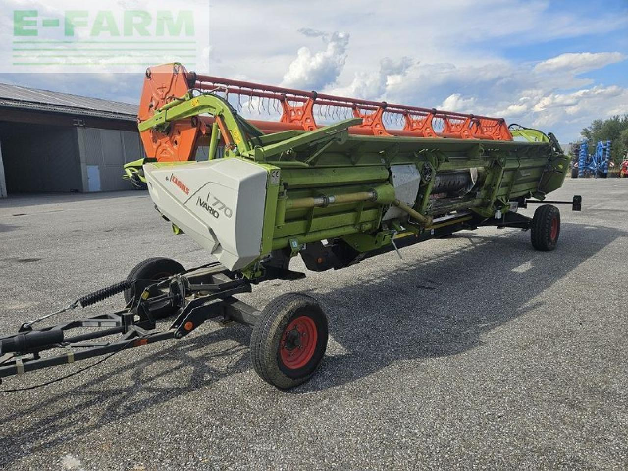 CLAAS vario 770 + rapstrenner + transportwagen - Barra di taglio per grano: foto 1 CLAAS vario 770 + rapstrenner + transportwagen - Barra di taglio per grano: foto 1