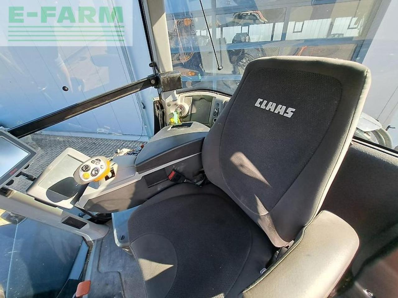 CLAAS xerion 4000 trac vc TRAC VC - Trattore: foto 4 CLAAS xerion 4000 trac vc TRAC VC - Trattore: foto 4