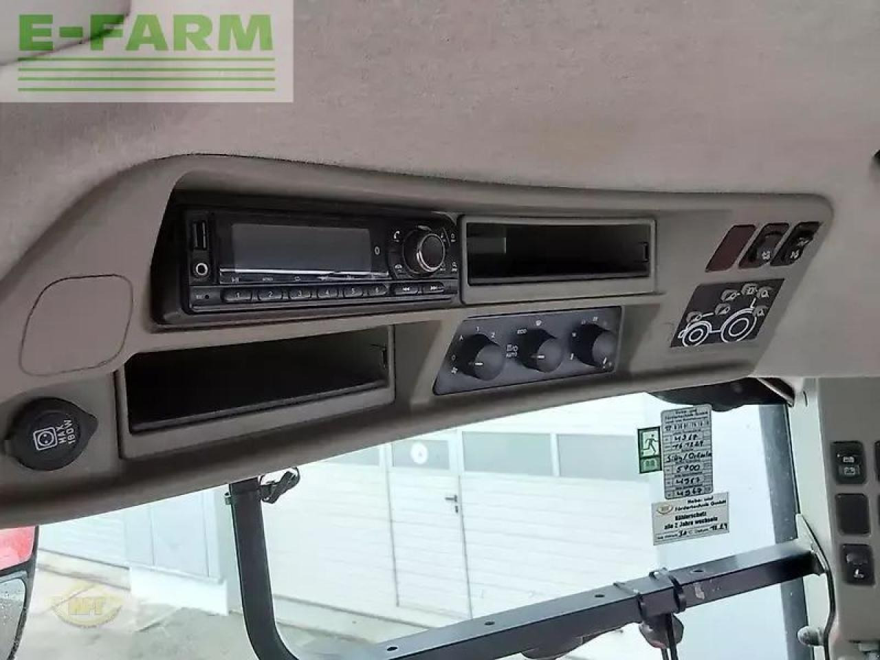 Trattore Case-IH optum 300 cvx CVX: foto 9
