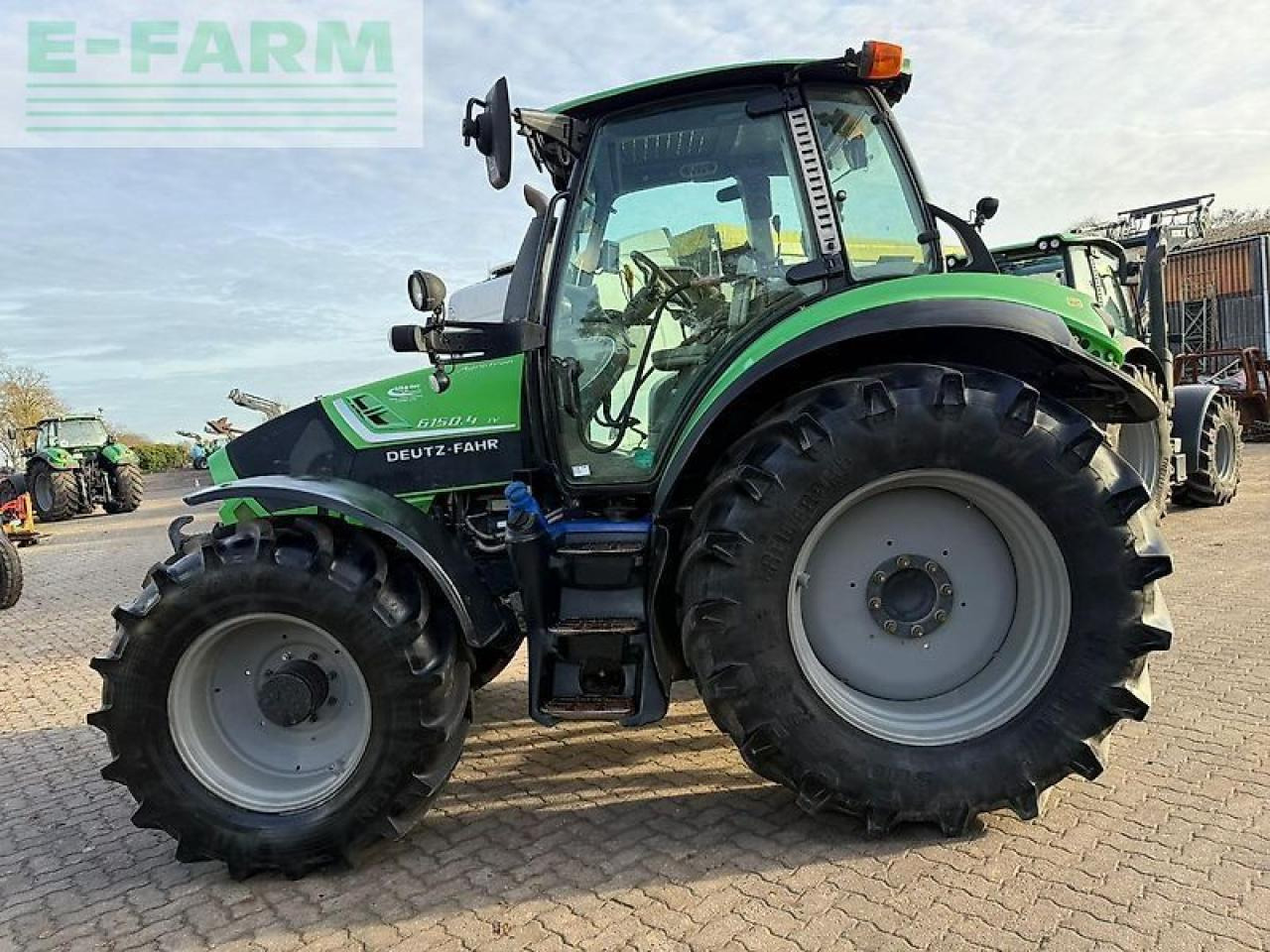 Deutz-Fahr agrotron 6155.4ttv TTV - Trattore: foto 1 Deutz-Fahr agrotron 6155.4ttv TTV - Trattore: foto 1