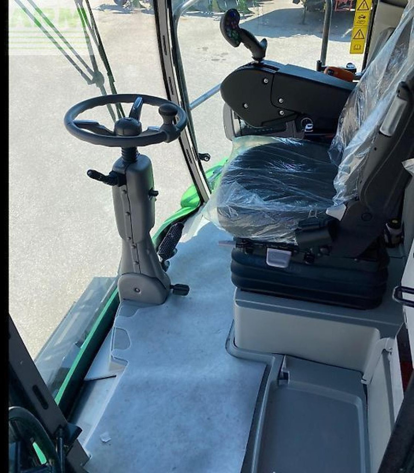 Deutz-Fahr c 6305 ts t5 mit schneidwerk - Mietitrebbia: foto 5 Deutz-Fahr c 6305 ts t5 mit schneidwerk - Mietitrebbia: foto 5