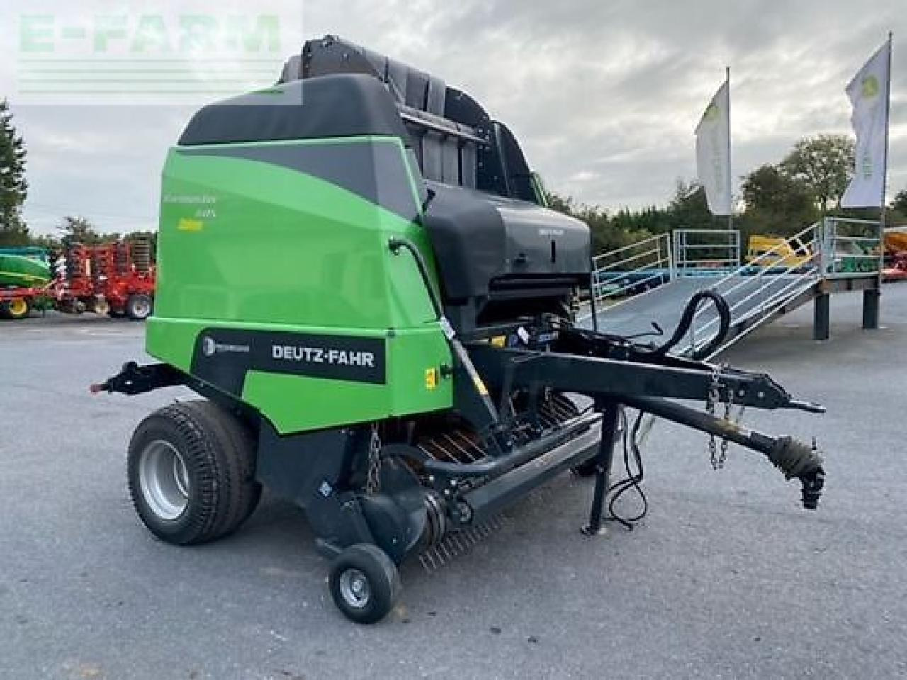 Deutz-Fahr varimaster 685 - Pressa quadra: foto 2 Deutz-Fahr varimaster 685 - Pressa quadra: foto 2
