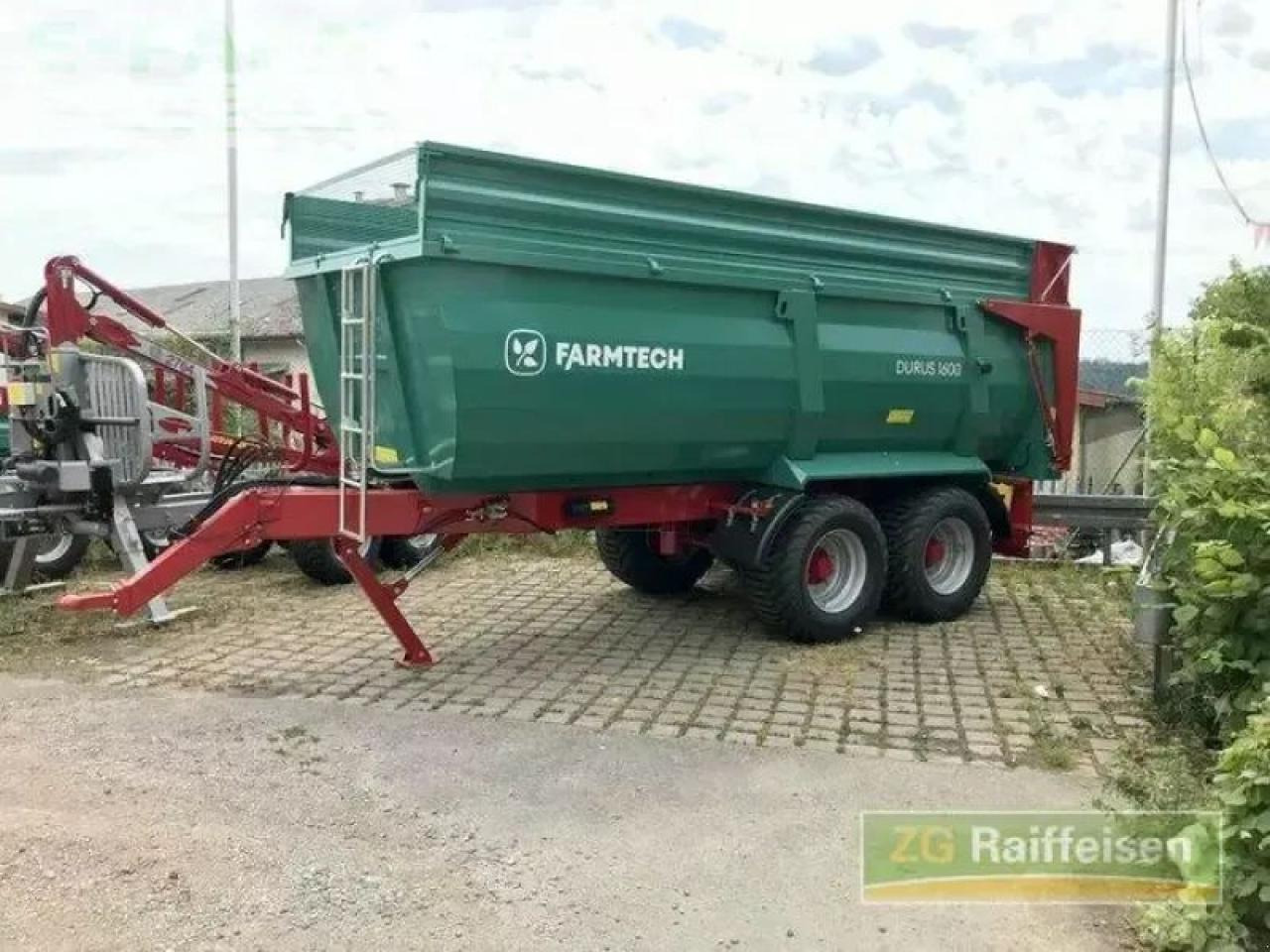 Farmtech durus 1600 - Rimorchio a cassone agricolo: foto 1 Farmtech durus 1600 - Rimorchio a cassone agricolo: foto 1