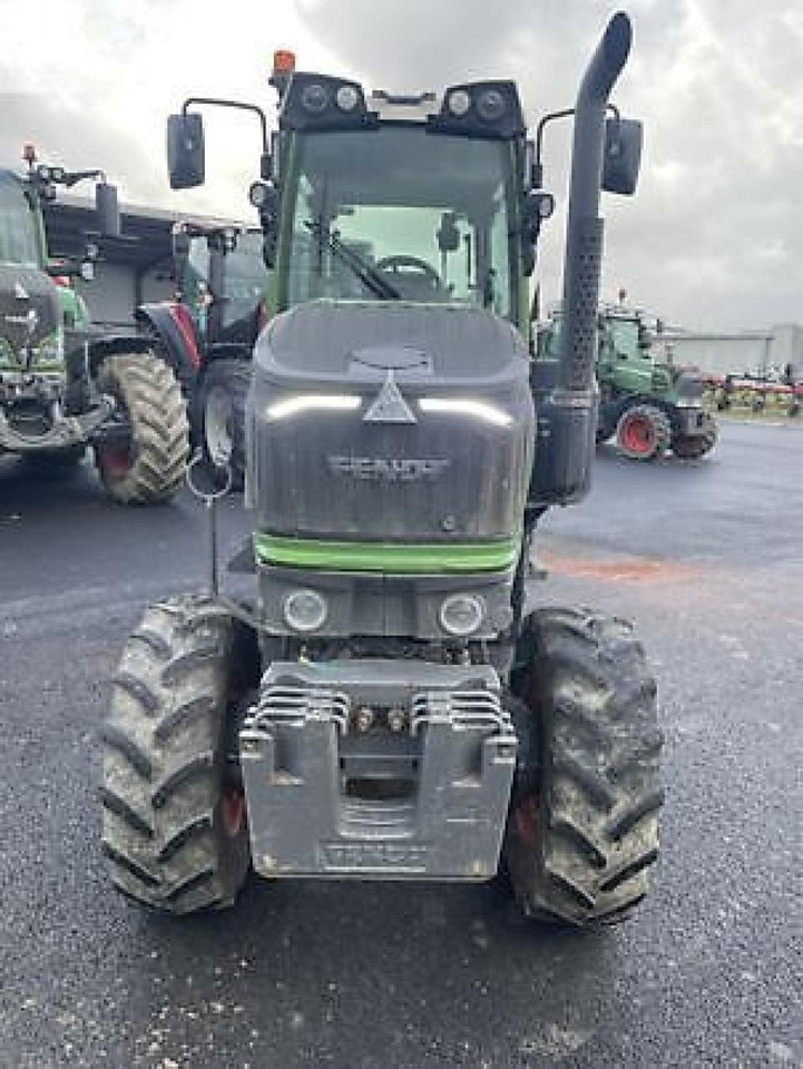 Fendt 209 v vario V - Trattore: foto 2 Fendt 209 v vario V - Trattore: foto 2