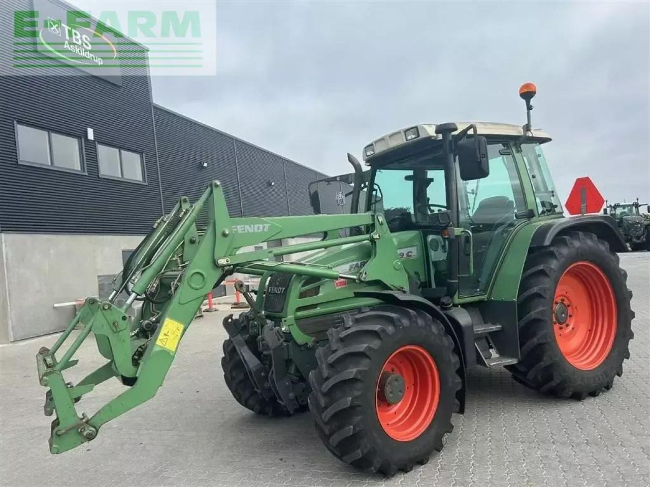 Fendt 309 c med fendt læsser - Trattore: foto 2 Fendt 309 c med fendt læsser - Trattore: foto 2