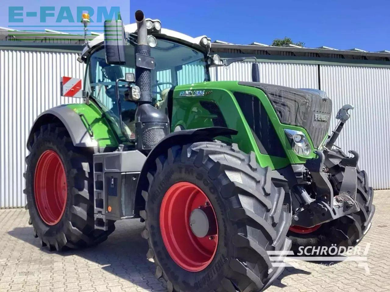 Fendt 824 vario s4 profi plus ProfiPlus - Trattore: foto 1 Fendt 824 vario s4 profi plus ProfiPlus - Trattore: foto 1