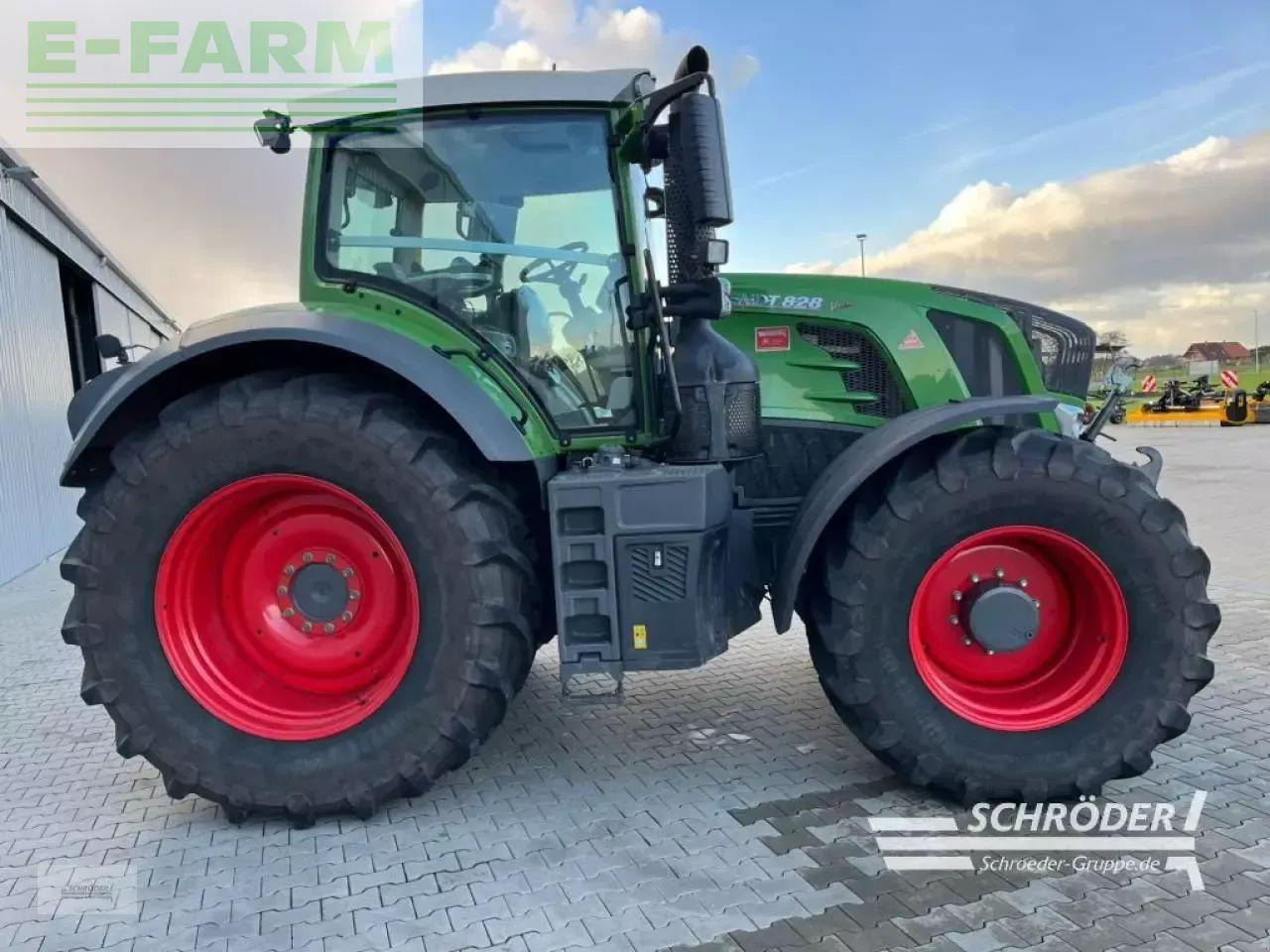 Fendt 828 vario s4 profi plus - Trattore: foto 2 Fendt 828 vario s4 profi plus - Trattore: foto 2