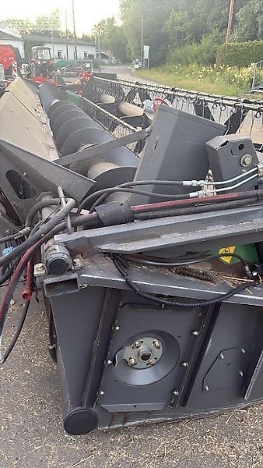 Fendt 8400 p al - Mietitrebbia: foto 4 Fendt 8400 p al - Mietitrebbia: foto 4