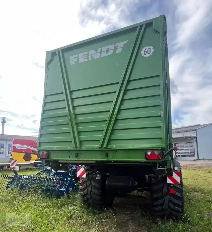 Fendt tigo 75 xr neu und unbenutzt - mit guter ausstattung und 3 dosierwalzen - Carro autocaricante: foto 5 Fendt tigo 75 xr neu und unbenutzt - mit guter ausstattung und 3 dosierwalzen - Carro autocaricante: foto 5