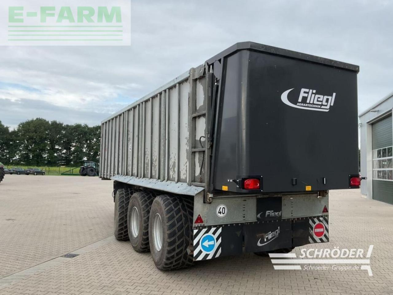 Fliegl asw 288 - Rimorchio a cassone agricolo: foto 4 Fliegl asw 288 - Rimorchio a cassone agricolo: foto 4