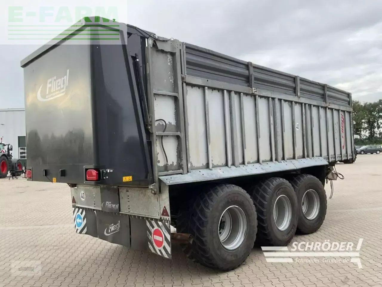 Fliegl asw 288 - Rimorchio a cassone agricolo: foto 3 Fliegl asw 288 - Rimorchio a cassone agricolo: foto 3