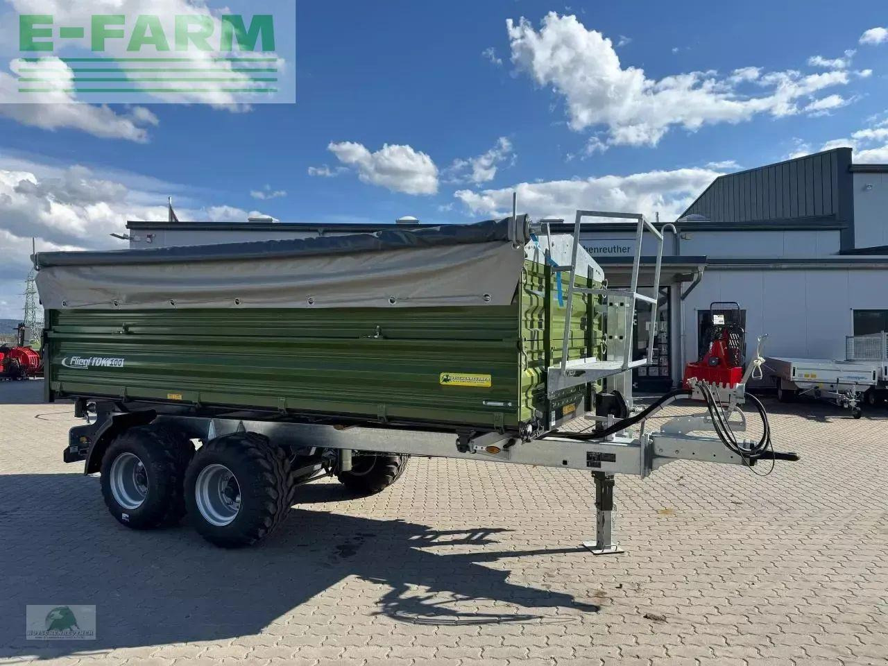 Fliegl tdk 100vr fox tandem - Rimorchio a cassone agricolo: foto 5 Fliegl tdk 100vr fox tandem - Rimorchio a cassone agricolo: foto 5