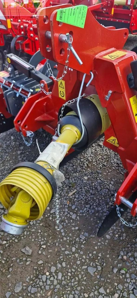 Fortschritt f110tw 6+6 - Macchina per la lavorazione del terreno: foto 4 Fortschritt f110tw 6+6 - Macchina per la lavorazione del terreno: foto 4