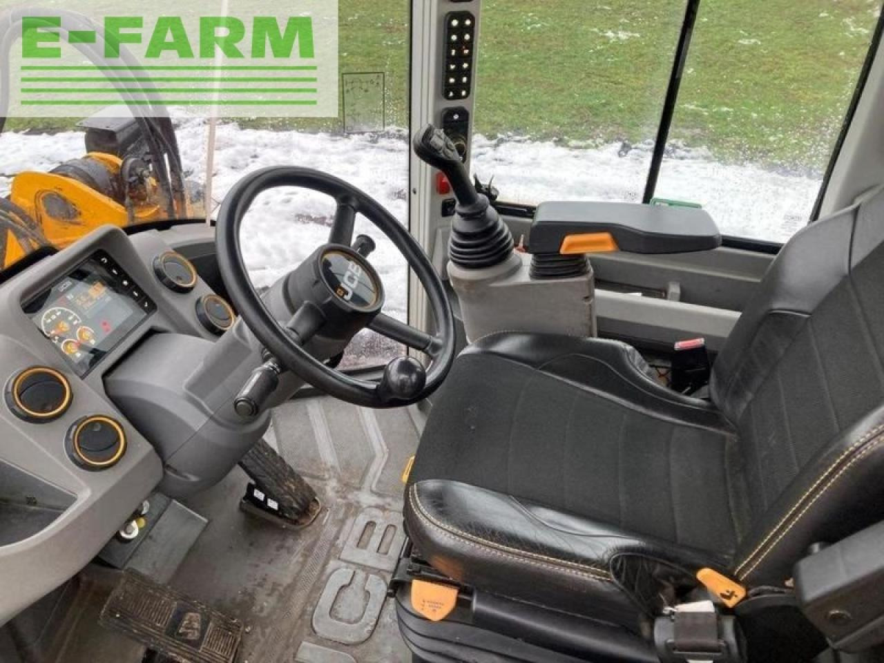 Pala gommata JCB 419s agri super high lift: foto 7