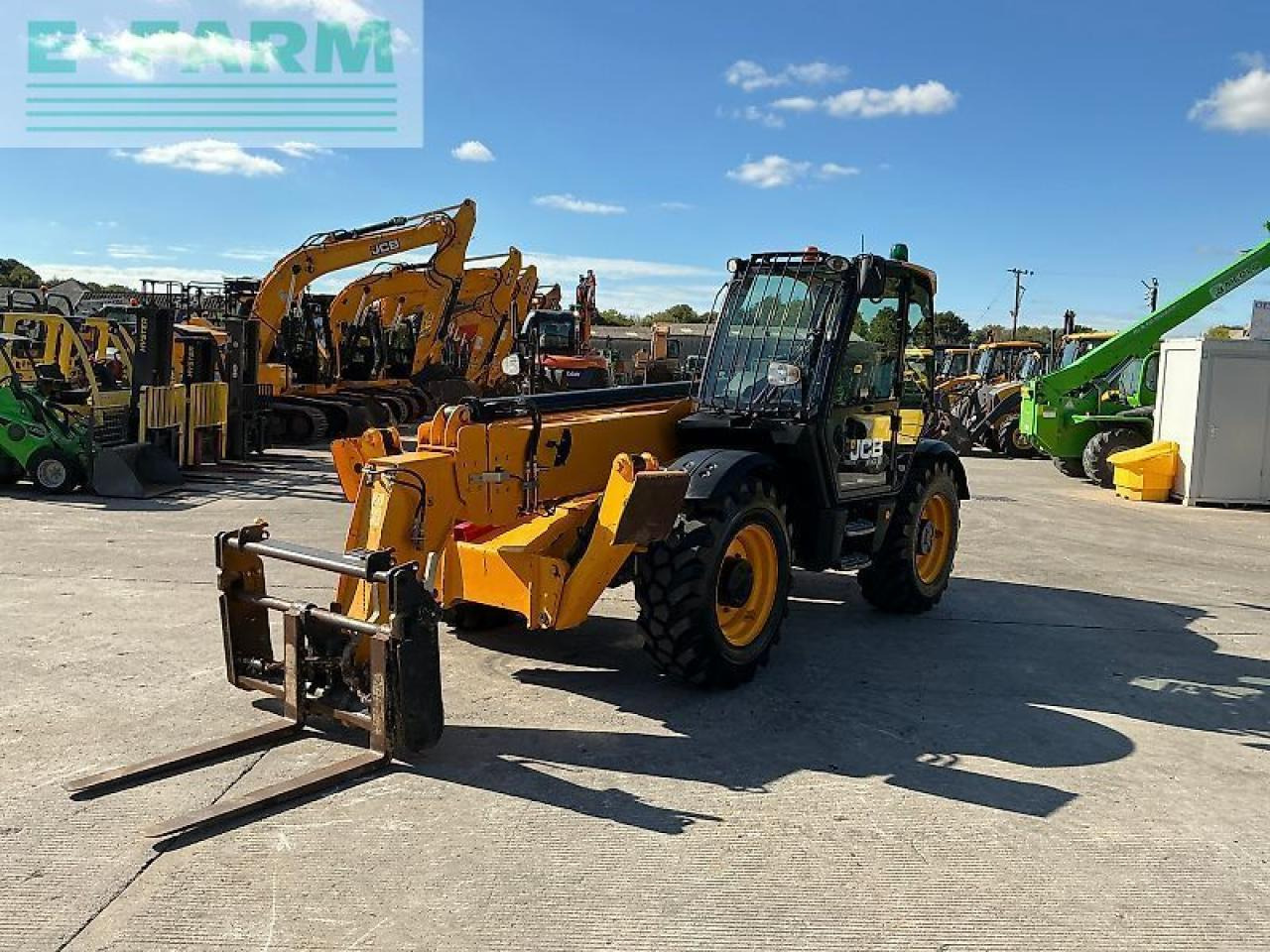 JCB 540-140 hi viz telehandler (st24609) - Sollevatore telescopico: foto 5 JCB 540-140 hi viz telehandler (st24609) - Sollevatore telescopico: foto 5