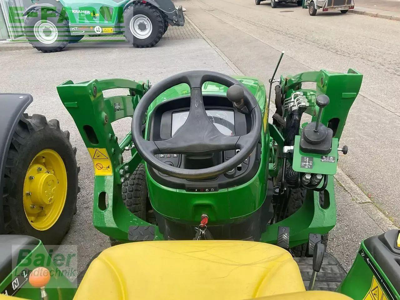 John Deere 3038 e - Trattore: foto 4 John Deere 3038 e - Trattore: foto 4