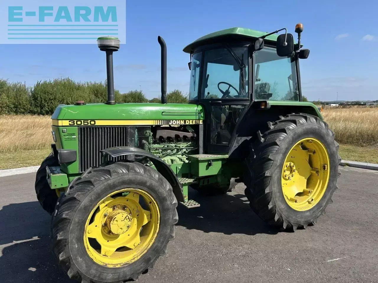 John Deere 3050 4wd - Trattore: foto 1 John Deere 3050 4wd - Trattore: foto 1