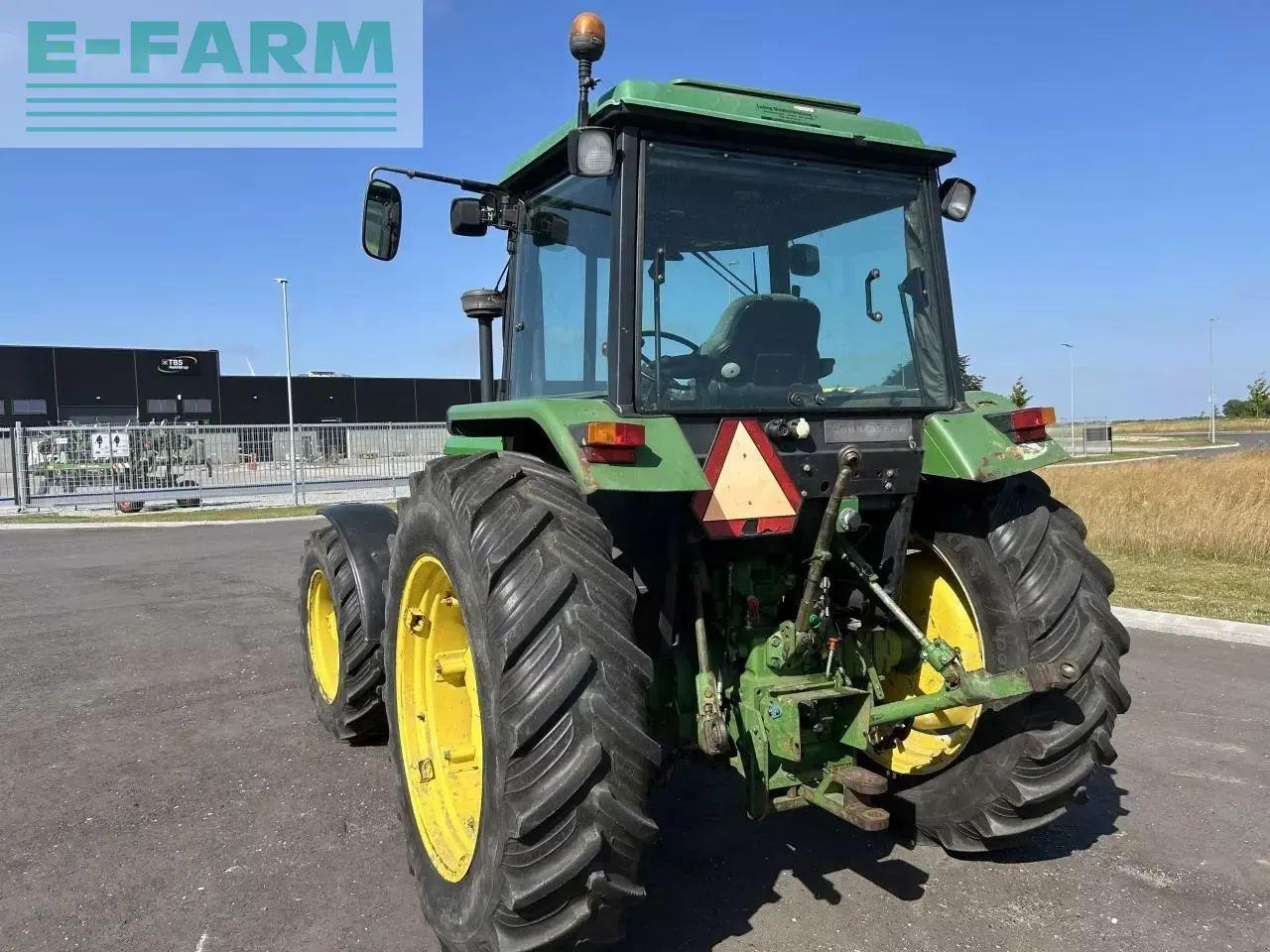 John Deere 3050 4wd - Trattore: foto 4 John Deere 3050 4wd - Trattore: foto 4