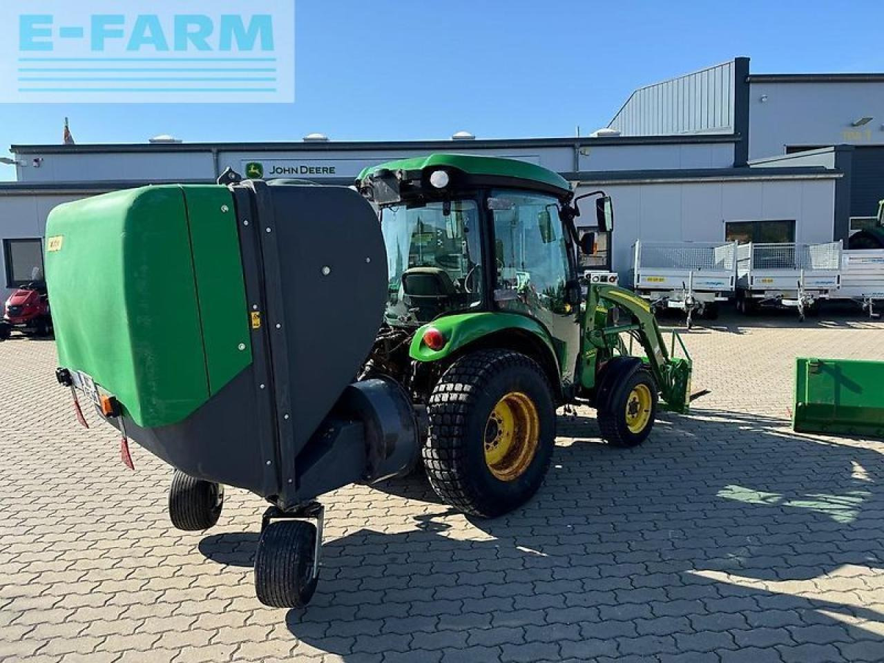 John Deere 3720 - Trattore: foto 4 John Deere 3720 - Trattore: foto 4